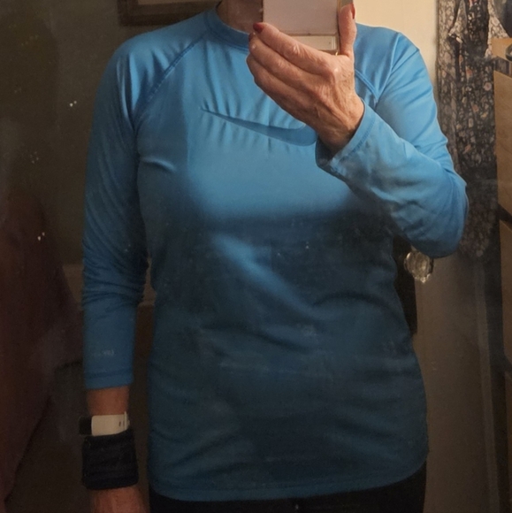 Nike long-sleeved teal top medium - Picture 6 of 6